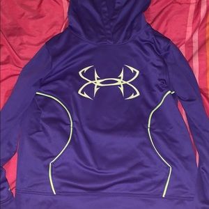 Under amour sweatshirt